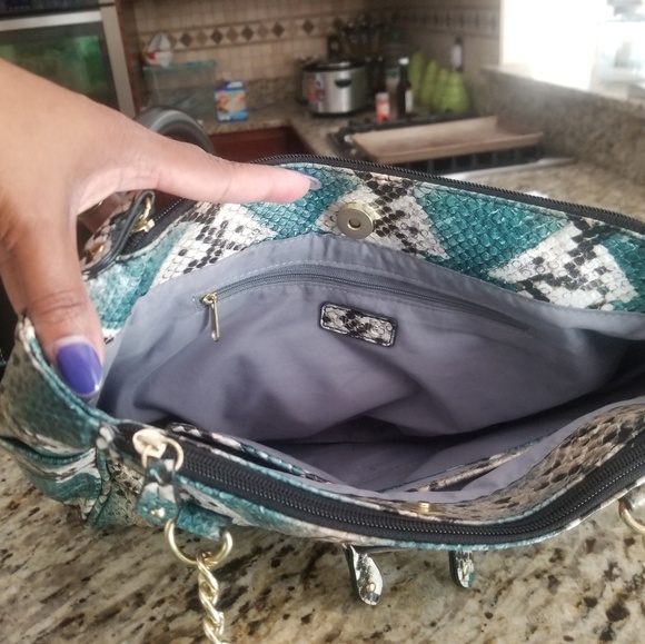 Purse - Picture 3 of 5